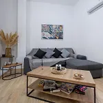 Spacious&bright *