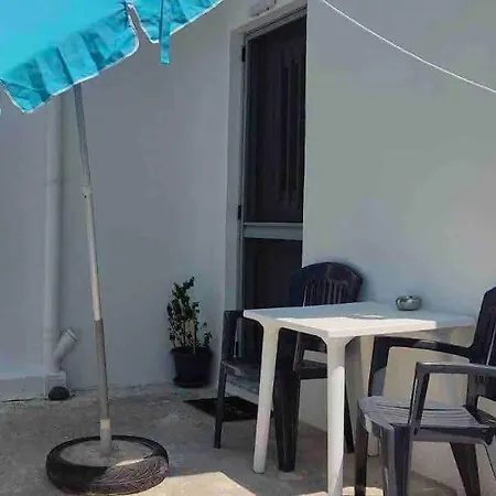 Spacious And Bright Apartment