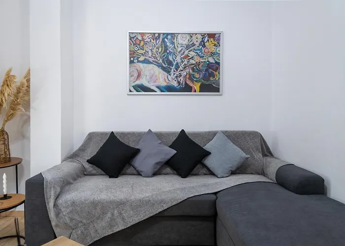 Spacious&bright * Cos