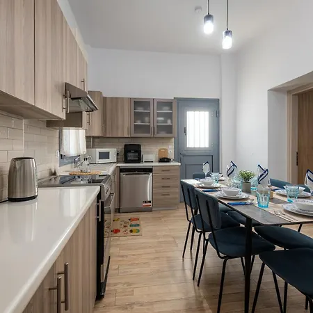 Spacious And Bright * Kos Town