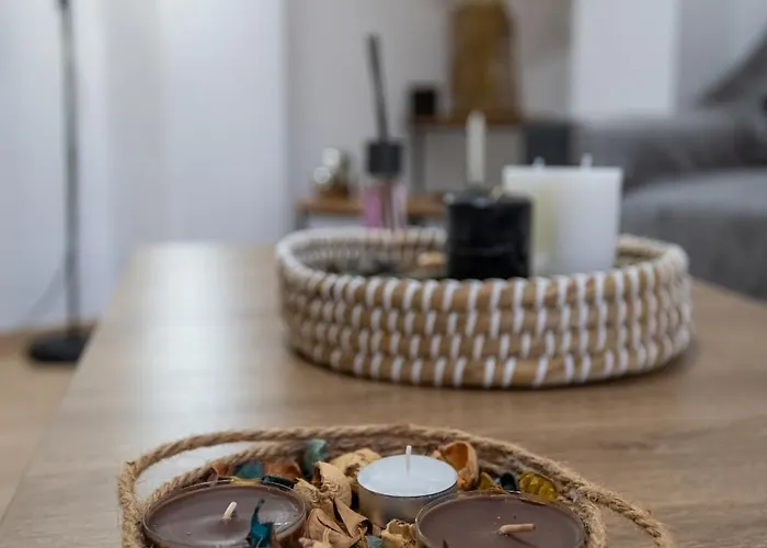 アパート Spacious And Bright コス・タウン