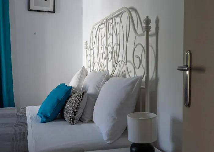 Spacious And Bright Apartmán